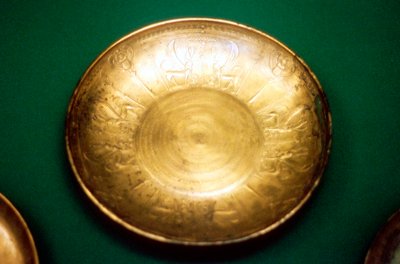 Tigela de bronze fenícia de Nimrud, Assíria, século VIII aC de Unbekannt
