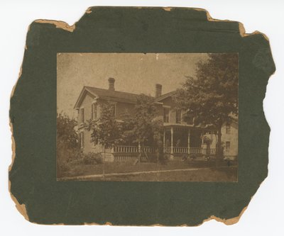 Fotografia da casa da família John H. Scott, 2 de julho de 1900. de Unbekannt