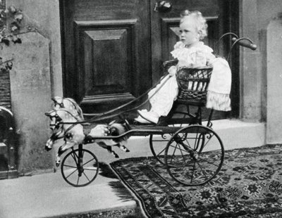 Príncipe Albert Windsor aos um ano de idade, c1896 de Unbekannt