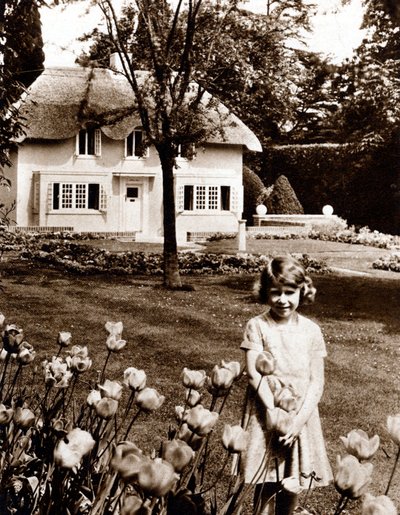 Princesa Elizabeth, futura rainha Elizabeth II da Grã-Bretanha, Windsor, década de 1930 de Unbekannt