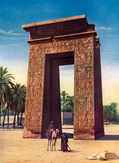 Propylon do terceiro Ptolomeu em Karnak, Egito, 1933-1934 de Unbekannt