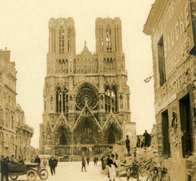 Catedral de Reims, Reims, norte da França, c1914-c1918 de Unbekannt