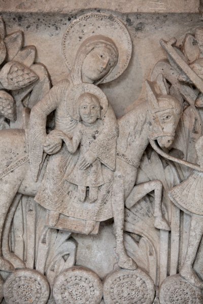 Romano-baixo-relevo da capital na Catedral de Autun retratando o vôo para o Egito, Autun, França de Unbekannt