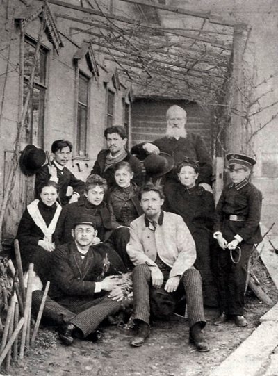 Autor russo Anton Chekhov com família e amigos, 1890 de Unbekannt