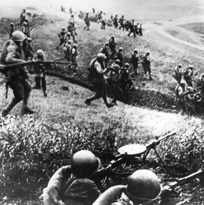 Tropas russas no contra-ataque, região de Mozdok, norte do Cáucaso, setembro de 1942 de Unbekannt