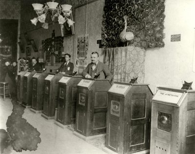 Salão de São Francisco com Kinetoscopes, 1894-1895 de Unbekannt