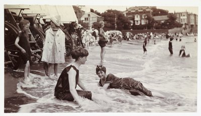 Banho de mar, Broadstairs, Kent, c 1913 de Unbekannt