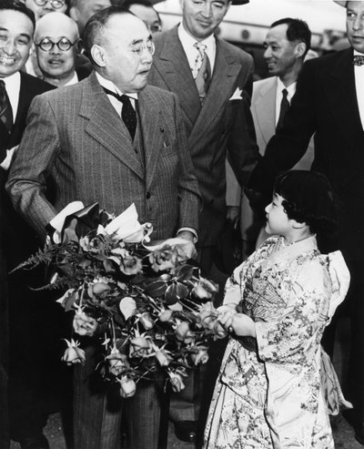 Shigeru Yoshida chega ao Tratado de Paz de São Francisco, EUA, abril de 1952 de Unbekannt