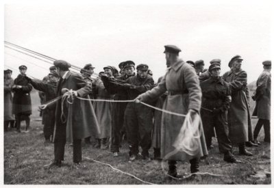 Tripulação de desembarque do dirigível soviético, Moscou, URSS, 1930 1933 de Unbekannt