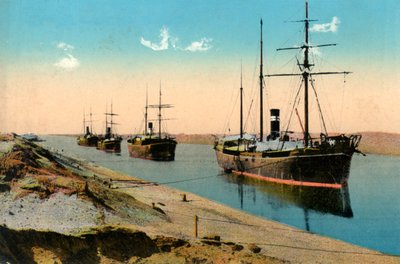 Navios passando pelo canal de Suez, Egito, século 20 de Unbekannt