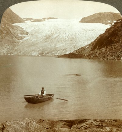 Fluxo da geleira de Hardanger do gelo contínuo e lago onde derrete, Noruega, c1905. de Unbekannt