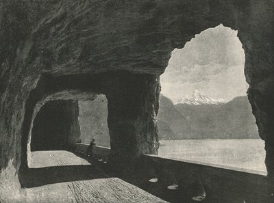 A Axenstrasse, perto de Fluelen, Suíça, 1895. de Unbekannt