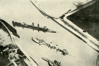 O bloqueio do porto de Zeebrugge, 1919. de Unbekannt