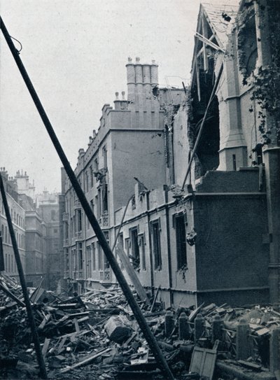 O extremo leste do Middle Temple Hall, 1941. de Unbekannt