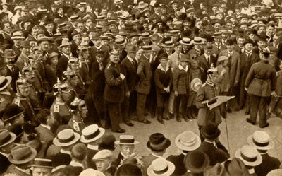 A proclamação dos Kaisers da guerra contra a Grã-Bretanha ... Berlim, Alemanha, 4 de agosto de 1914, 1933. de Unbekannt