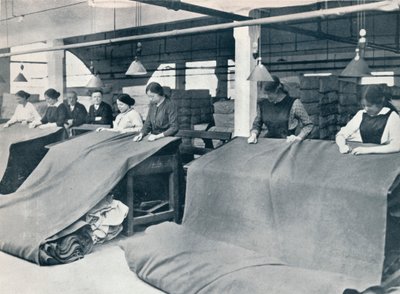 The Making of khaki: examinando o tecido acabado, c1914. de Unbekannt