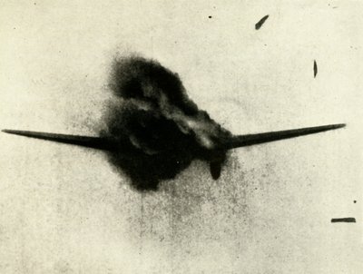 O momento da vitória: um Heinkel III prestes a entrar, 1939-1940, 1941. de Unbekannt