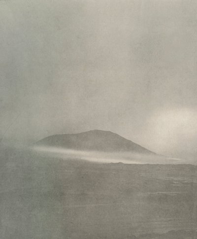 O início de uma nevasca ... Deriva chegando ao redor do Monte Erebus, c1908, 1909 de Unbekannt
