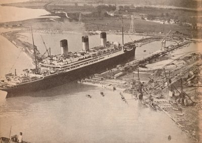 O White Star Liner Majestic entra na maior doca do mundo em Southampton, c1934, 19 de Unbekannt