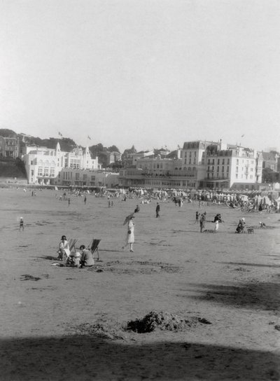 A praia, Dinard, Bretanha, século XX de Unbekannt