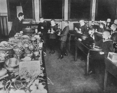 A escassez de cobre na Alemanha, 1915 de Unbekannt