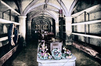 A cripta sob a capela-mor da capela de St Georges, Castelo de Windsor, 1910 1911 de Unbekannt