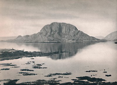 A ilha de Torghatten, 1914. de Unbekannt