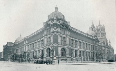 O novo Museu Victoria e Albert foi inaugurado em 26 de junho de 1909, c1909 de Unbekannt