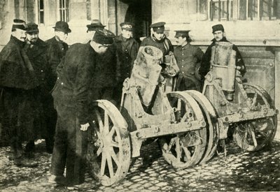 Argamassas de vala capturadas pelos alemães, Primeira Guerra Mundial, 1914, c1920. de Unbekannt