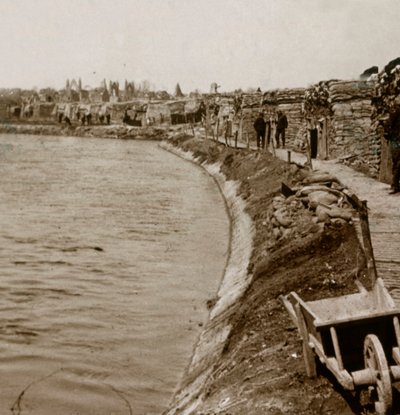 Trincheiras em Nieuwpoort, Flandres, Bélgica, c1914-c1918 de Unbekannt