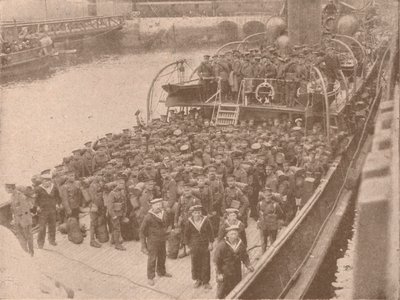 Tropas a bordo de um transporte de canal, c1915 1928 de Unbekannt