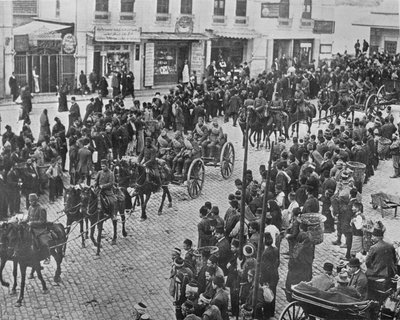 Artilharia turca deixando Constantinopla em serviço ativo, 1915 de Unbekannt