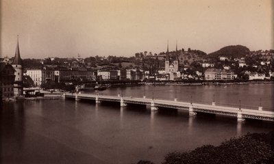 Ponte sem título com a cidade à distância, século XIX. de Unbekannt