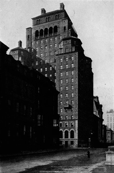 Vista para o sul na Madison Avenue do Fraternity Clubs Building, Nova York, 1924 de Unbekannt