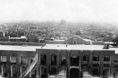 Vista de Bagdá de uma torre de blocos, 31º hospital geral britânico, Mesopotâmia, Primeira Guerra Mundial, 1918 de Unbekannt