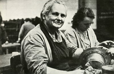 Trabalhadores de manutenção e reparo de aeronaves, Gales do Sul, Segunda Guerra Mundial, c1939-c1944 1946. de Unbekannt
