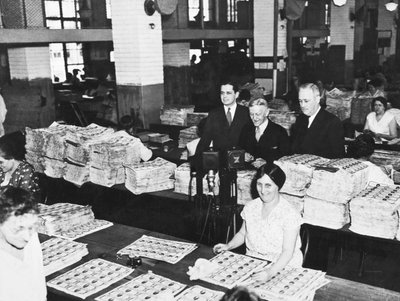 Trabalhadores Fazendo Dinheiro, Washington, D.C., c.1929 (foto a p/b) de Unbekannt