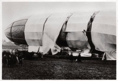 Zeppelin LZ2 após sua destruição, 1906 1933 de Unbekannt