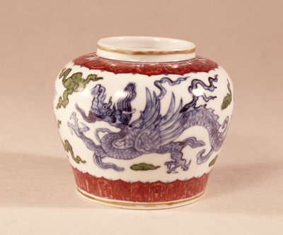 Jar, final do século 15 com decoração tou tsai (cor de luta ou contrastante) de Unbekannt Unbekannt