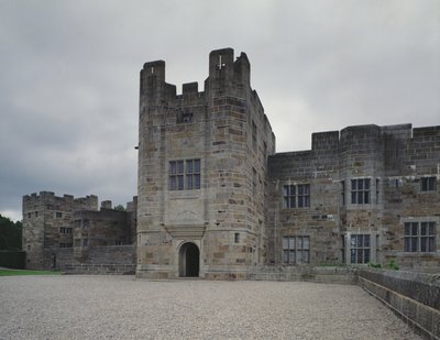 Entrada principal do Castelo Drogo, projetado por Sir Edwin Lutyens (1869-1944) 1910-30 de Unbekannt Unbekannt