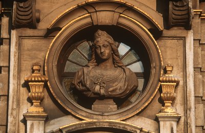 Bélgica, Bruxelas, Grand Place, detalhe decorativo de William Jennys