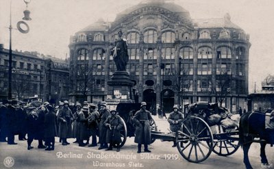 Batalhas de rua em Berlim, março de 1919 de Unbekannter Künstler