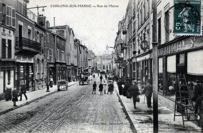Champagne-Ardenne, Marne (51), Chalons sur Marne (Chalons-sur-Marne): vista da rue de la Marne (a cidade chama-se agora Chalons en Champagne (Chalons en Champagne) - Cartão postal no final do século XIX - início do século XX de William M. Timlin