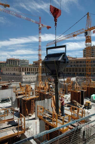 Canteiro de obras dos novos bairros de Aix en Provence (Aix-en-Provence) de Unbekannter Künstler