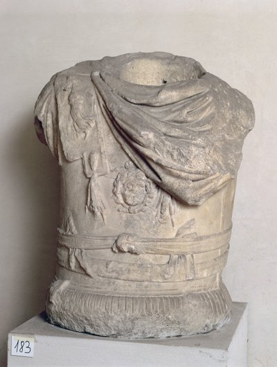 Cuirass, Roman (mármore) de Unbekannt