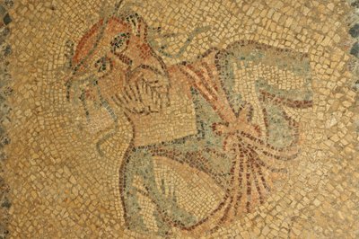 Líbia, mosaico romano de velho com barba e grinalda de Unbekannt