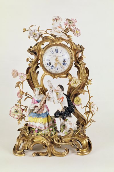 Louis XV ormolu e relógio de porcelana, com figuras de Meissen de Unbekannt