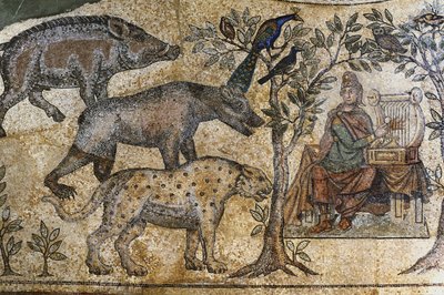 Picardy 073 - Laon - Casa das Associações - Mosaico Romano de Blanzy - "Orphee encanta os animais". de Unbekannt