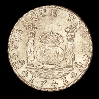 Moeda de prata rara, América espanhola, Rei Fernando VI, 8 Reale, Pilares de Hércules no Estreito de Gibralta com globos, coroa de Unbekannter Künstler