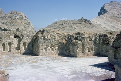 Ruínas do Palácio do Rei Shapur I (241-72), Sassaniano (foto) de Unbekannt